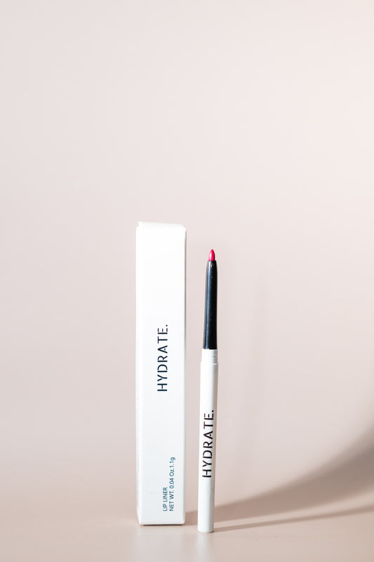 .outline-Retractable Moisturising Lip Liner